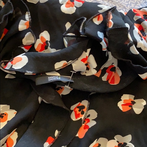 Marks and Spenser top - Picture 6 of 6